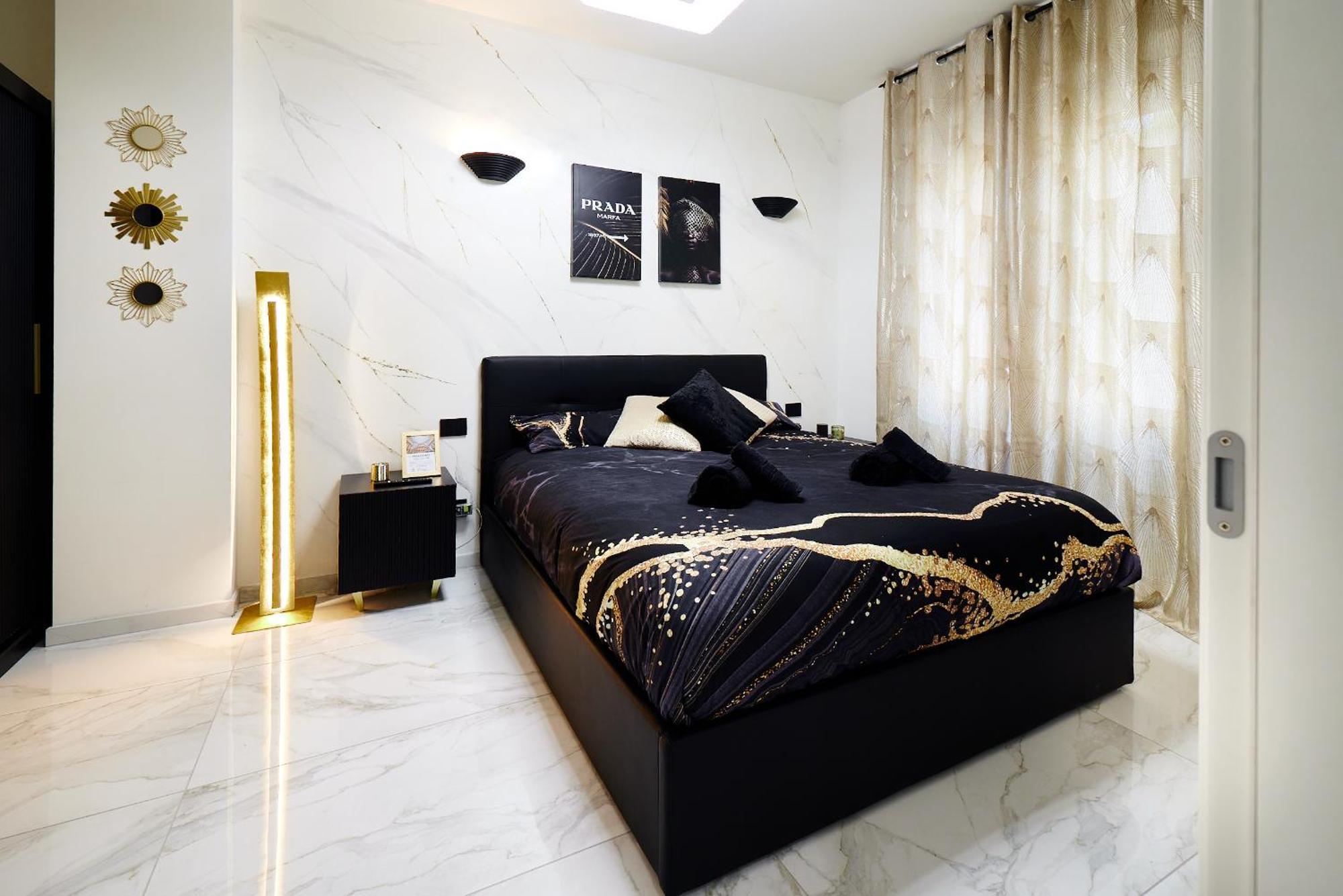 Italian Fashion Suite - Luxurious Marble City Center Milán Exteriér fotografie